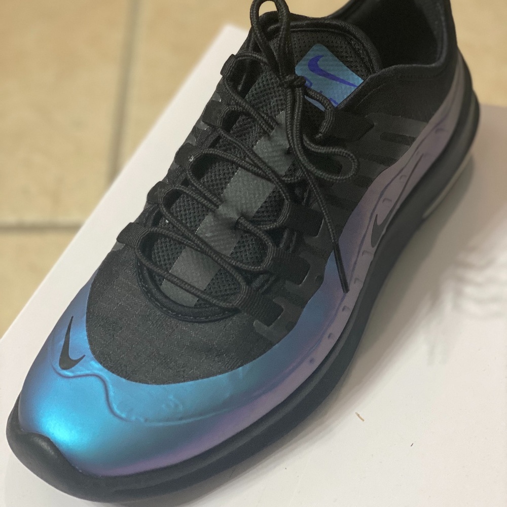 Nike Air Max Axis